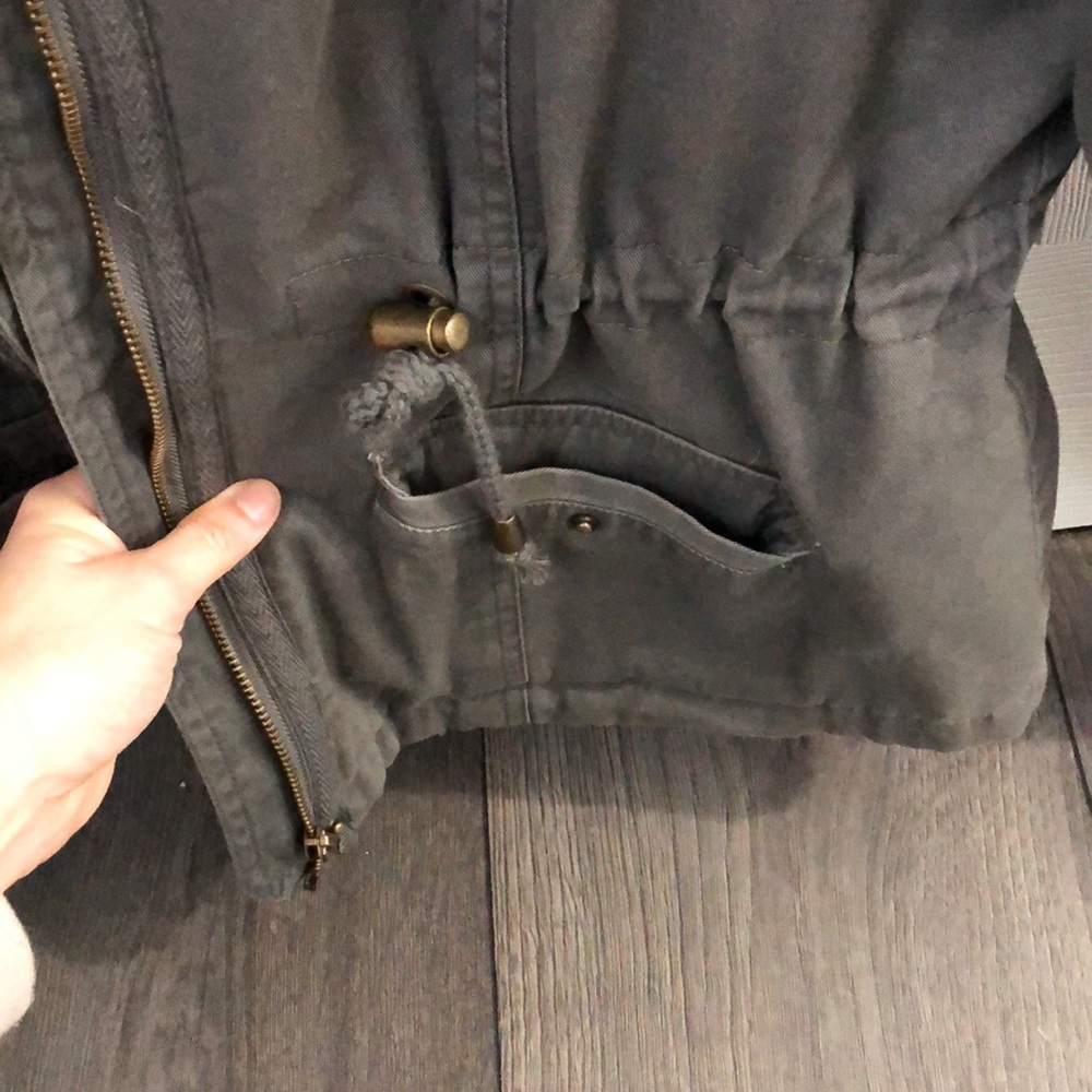 Jacket - Picture 4 of 5